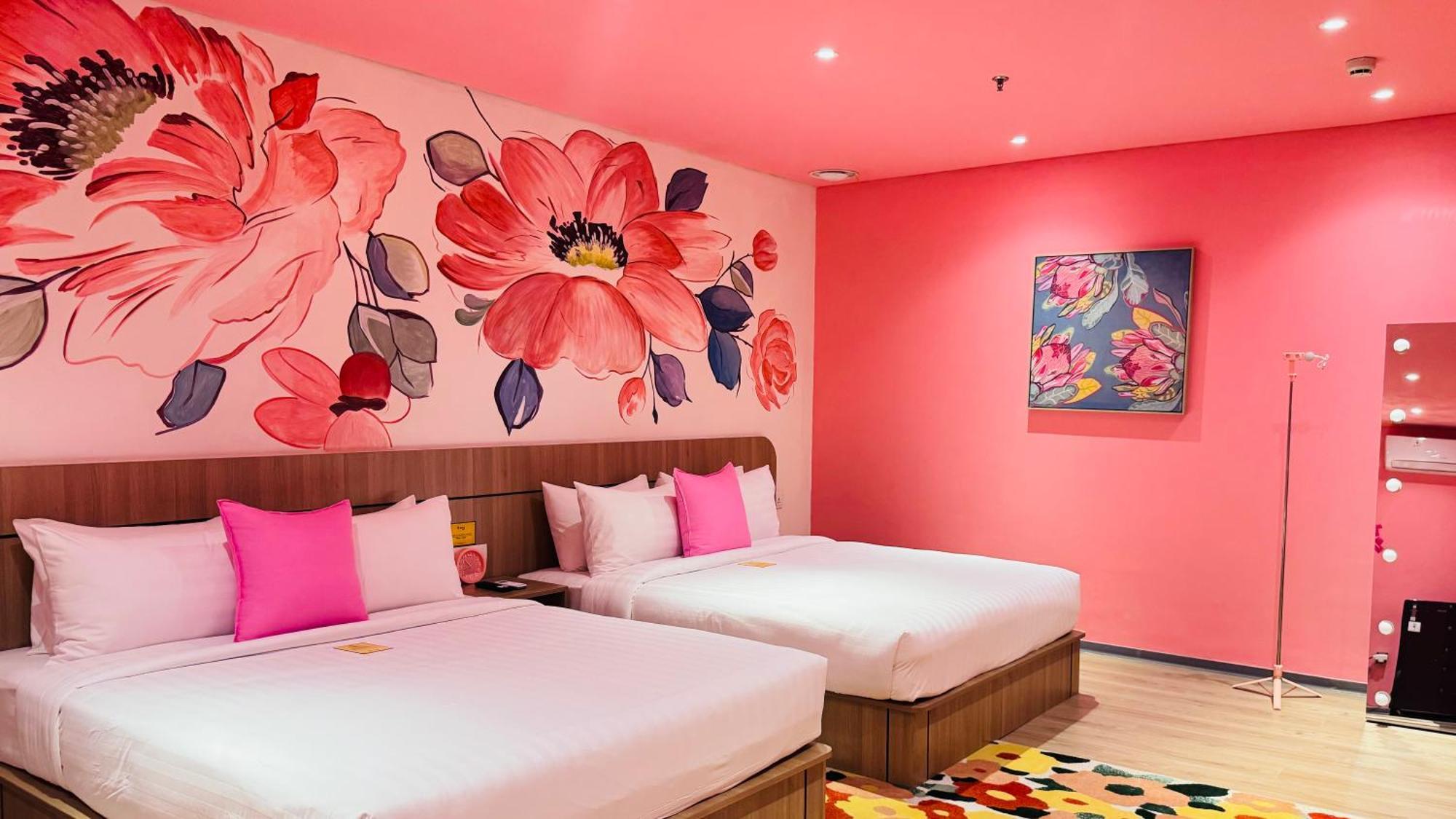 Yellow Bee Resort Cililitan جاكرتا المظهر الخارجي الصورة