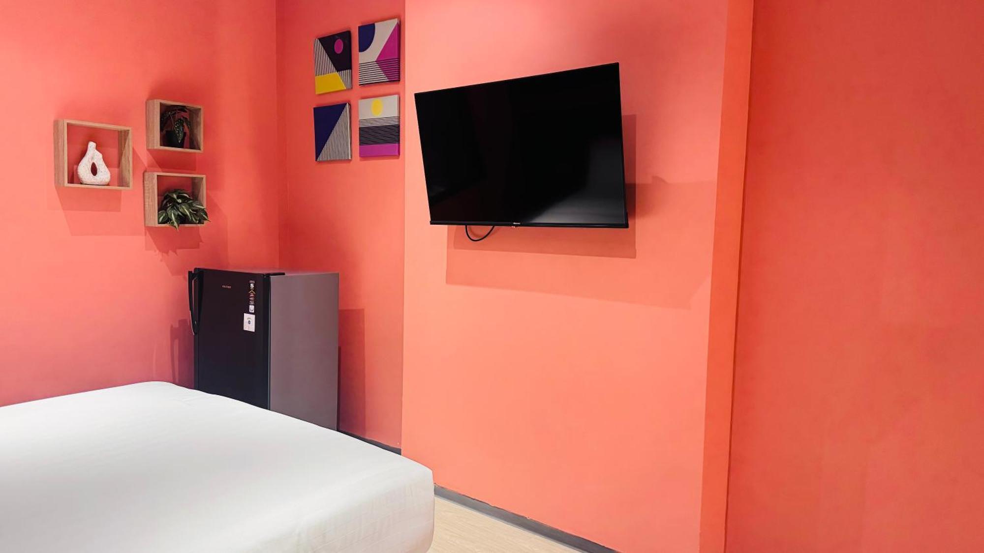 Yellow Bee Resort Cililitan جاكرتا المظهر الخارجي الصورة
