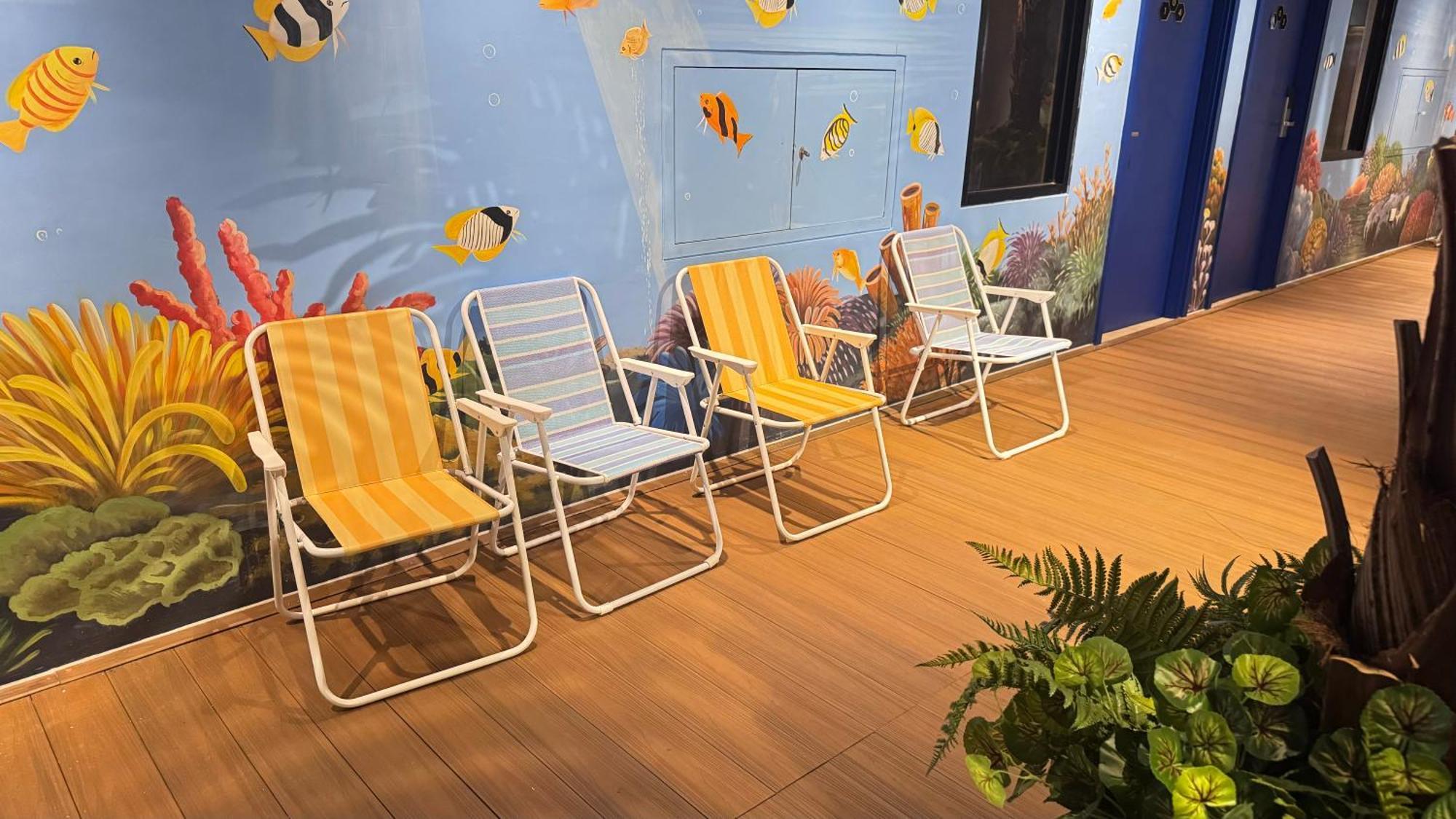 Yellow Bee Resort Cililitan جاكرتا المظهر الخارجي الصورة